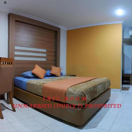 Hotel Senen Indah Syariah Jakarta Eksteriør billede