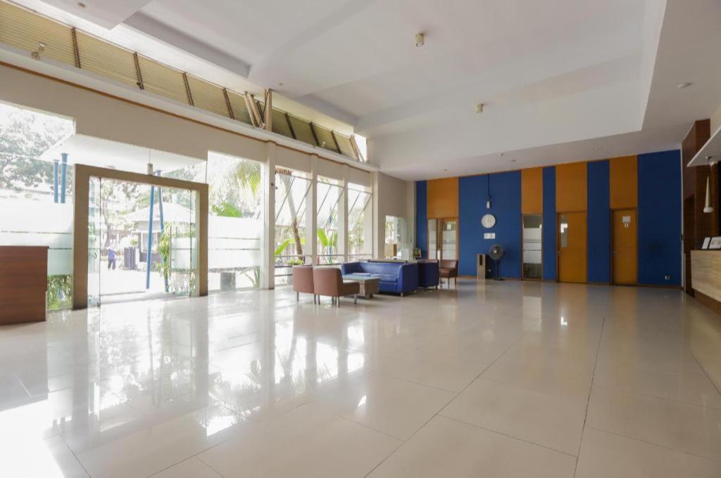 Hotel Senen Indah Syariah Jakarta Eksteriør billede