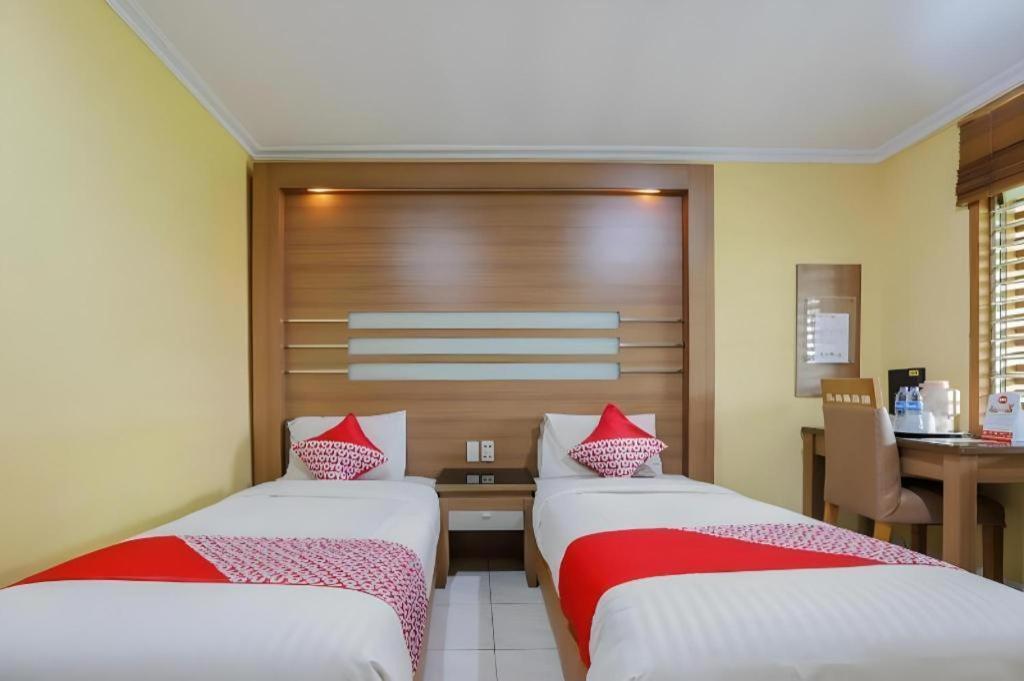 Hotel Senen Indah Syariah Jakarta Eksteriør billede