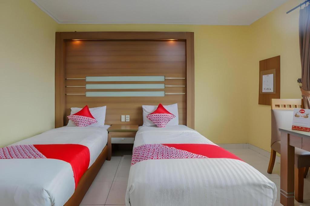 Hotel Senen Indah Syariah Jakarta Eksteriør billede