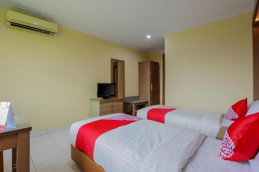 Hotel Senen Indah Syariah Jakarta Eksteriør billede